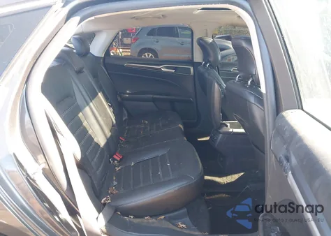 2015 Ford Fusion Se z USA, uszkodzony, nr VIN 1FA6P0HD4F5101590